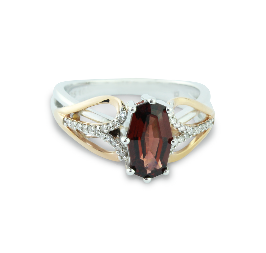 Diamond (1/15 cttw) & Garnet Gemstone Ring in 10K Rose (Pink) Gold And 925 Sterling Silver, Featuring 32 Diamonds