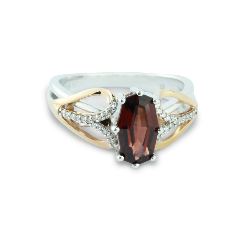 Diamond (1/15 cttw) & Garnet Gemstone Ring in 10K Rose (Pink) Gold And 925 Sterling Silver, Featuring 32 Diamonds